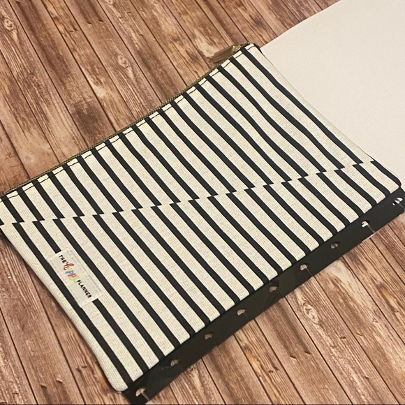 The happy planner Classic Snap-In Pen Pouch - Picture 5 of 7